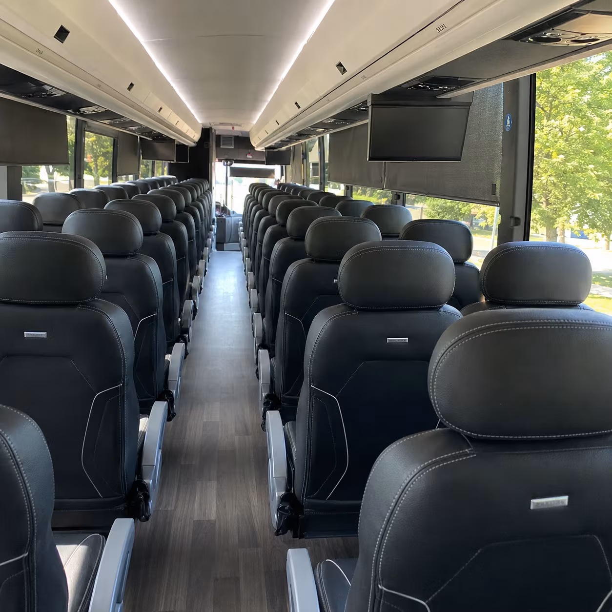 Farmington Hills Wedding Transportation & Shuttle Service