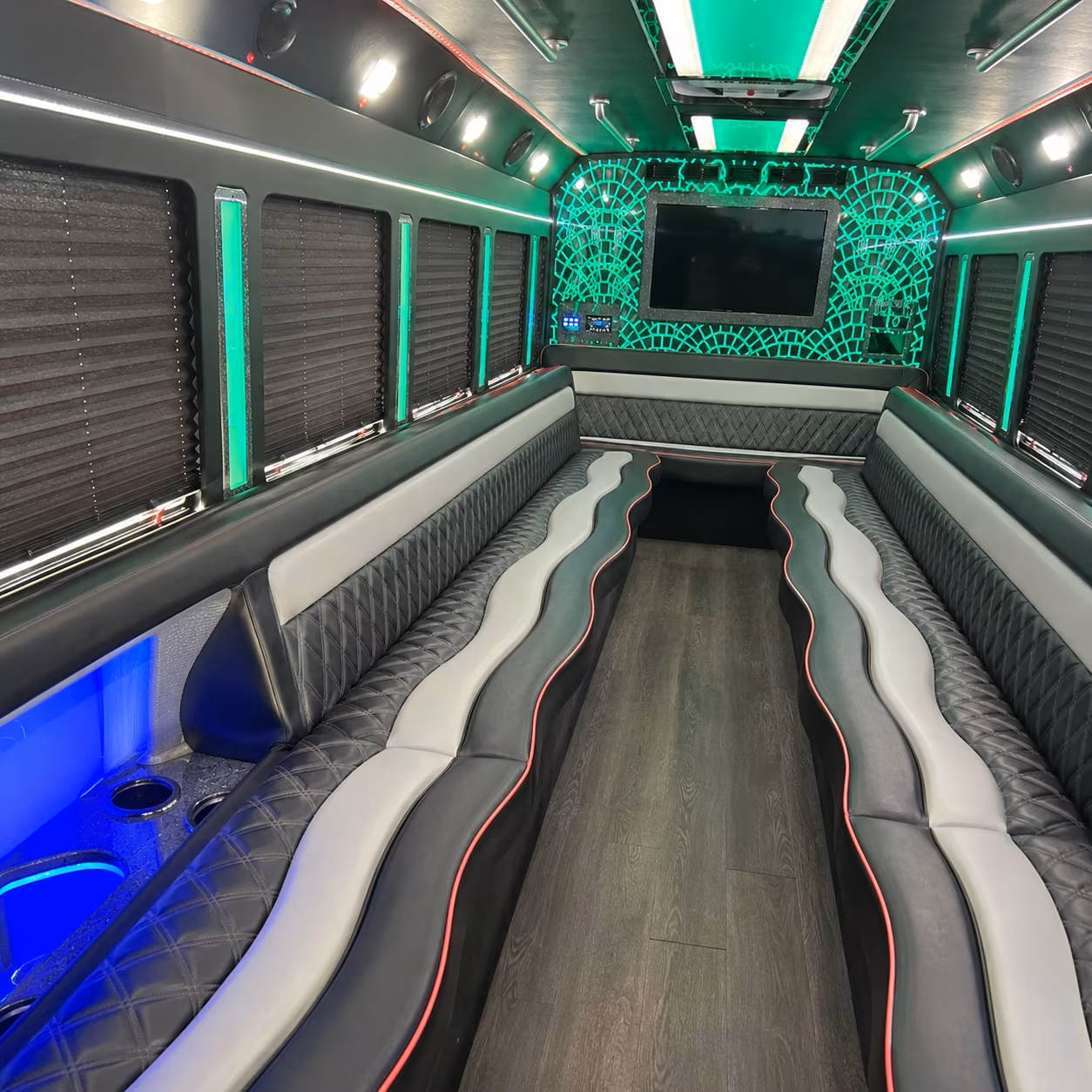Livonia Homecoming & Prom Party Bus Rentals
