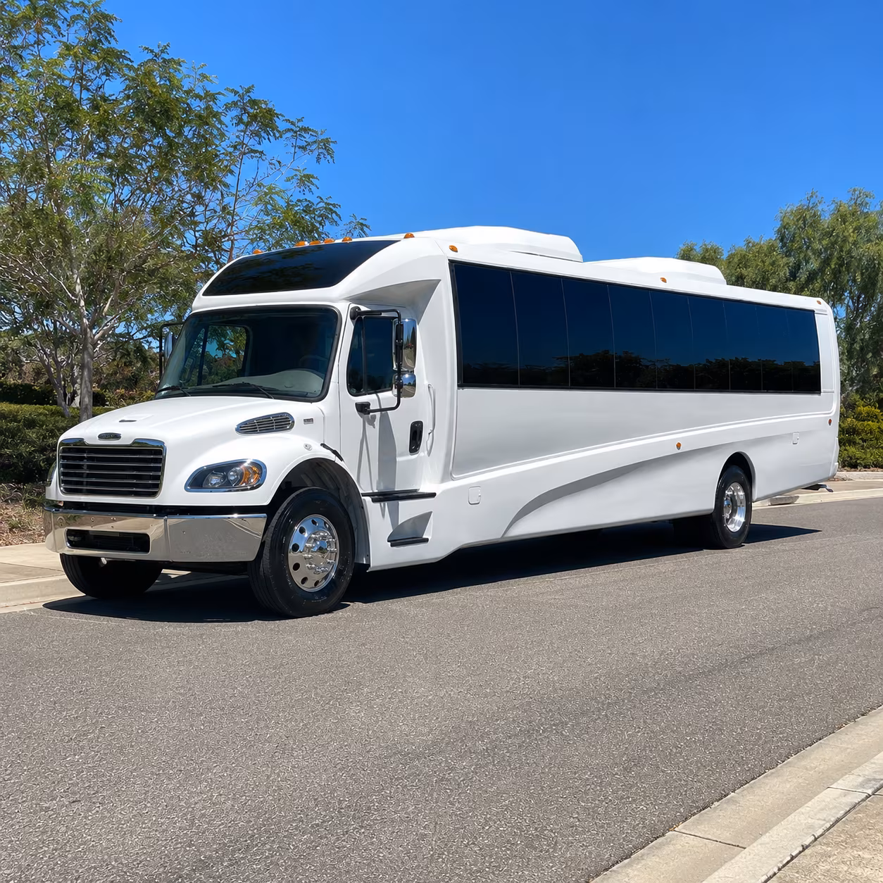 Toledo Airport Shuttle & Transportation party bus exterior