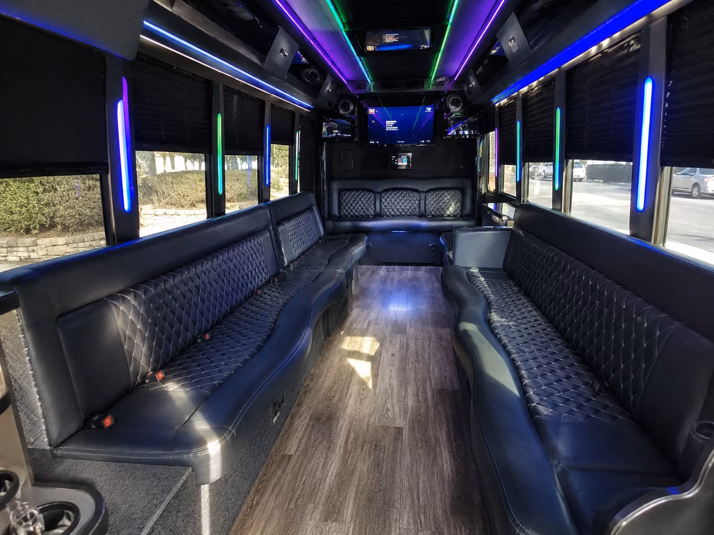 Toledo Birthday, Sweet 16, & Quinceañera Transportation party bus interior